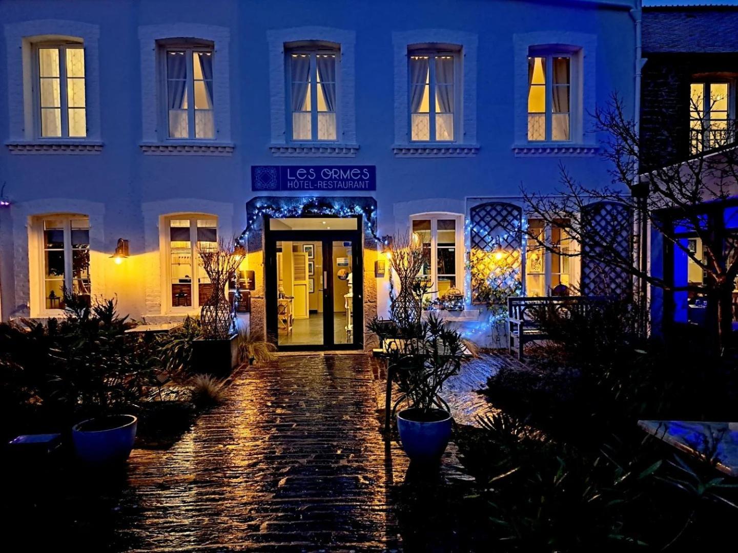 Hotel Traiteur Les Ormes, The Originals Relais Barneville-Carteret Zewnętrze zdjęcie